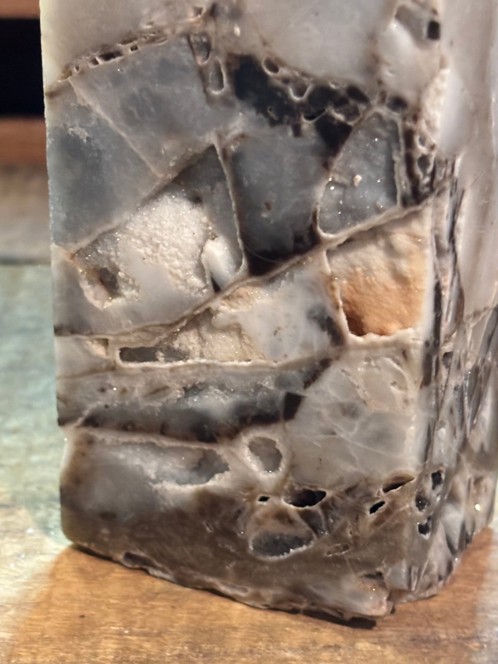 Collector Druzy Agate Tower – 7”